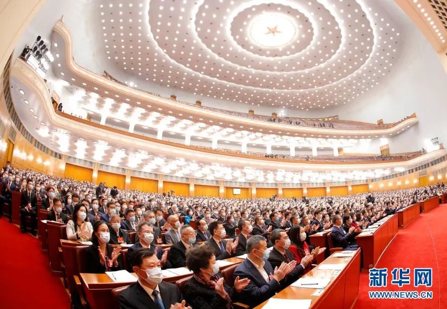 全國(guó)政協(xié)工作報(bào)告兩提“人口老齡化”，蘊(yùn)含著“十四五”的重要信息